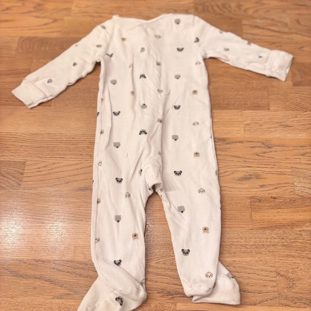 Carters 9m White Ribbed Footie Pajamas Sleepsuit Animal Print‎ Baby Kids